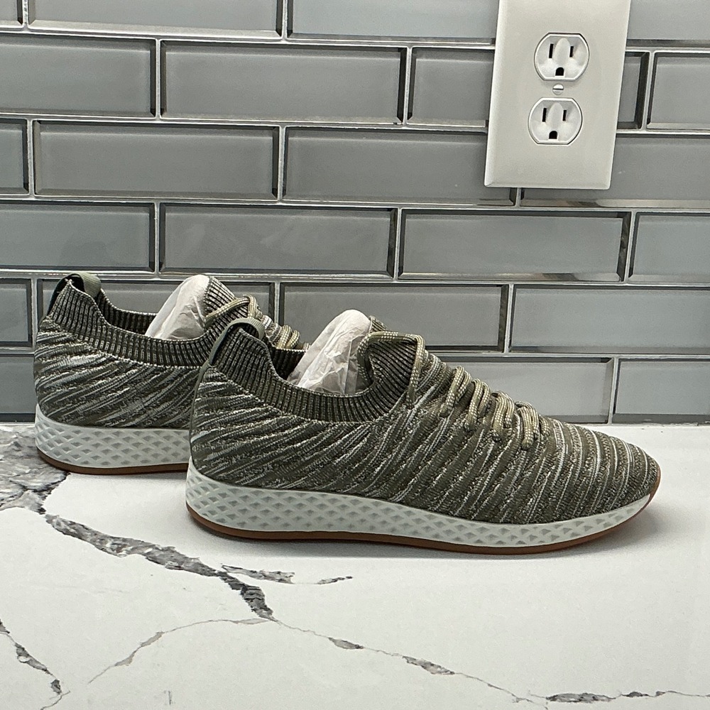 URBAN SPORT BY J/SLIDES Women's Khaki 2 Tone Knit Slip On Sneakers Shoes 9.5M - Picture 3 of 6